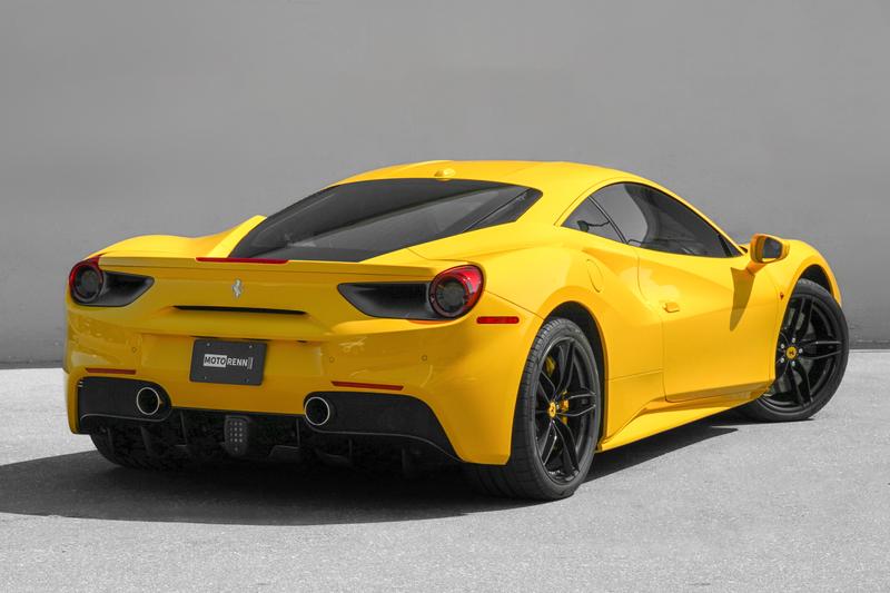 2017 Ferrari 488 GTB photo 2