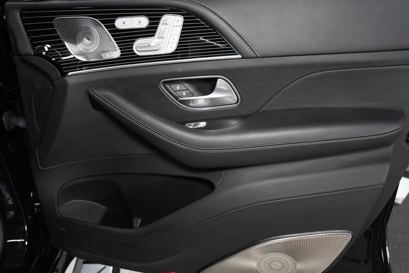 2021 Mercedes Benz GLS 600 4MATIC photo 29