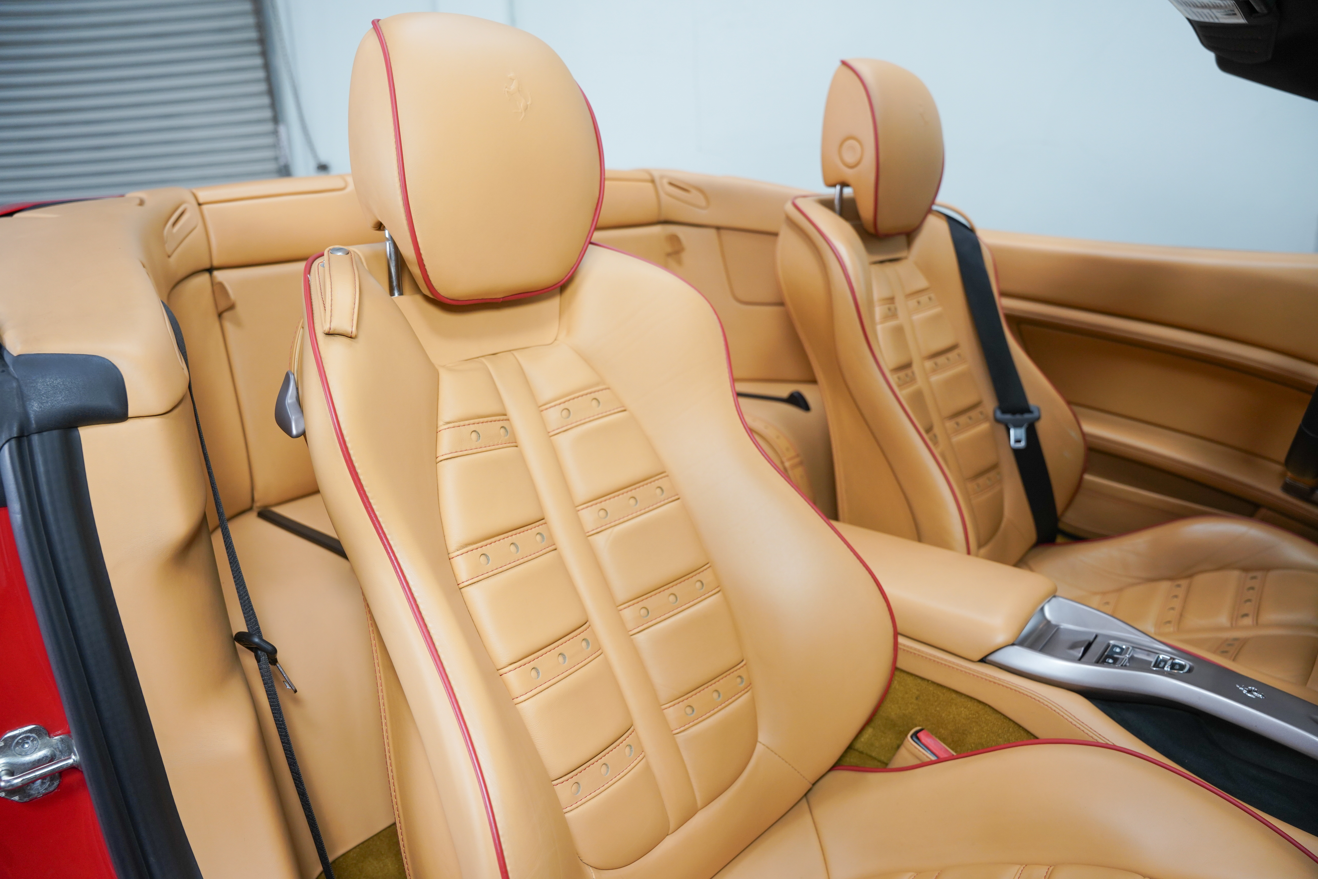 2012 Ferrari California Base - Photo 25