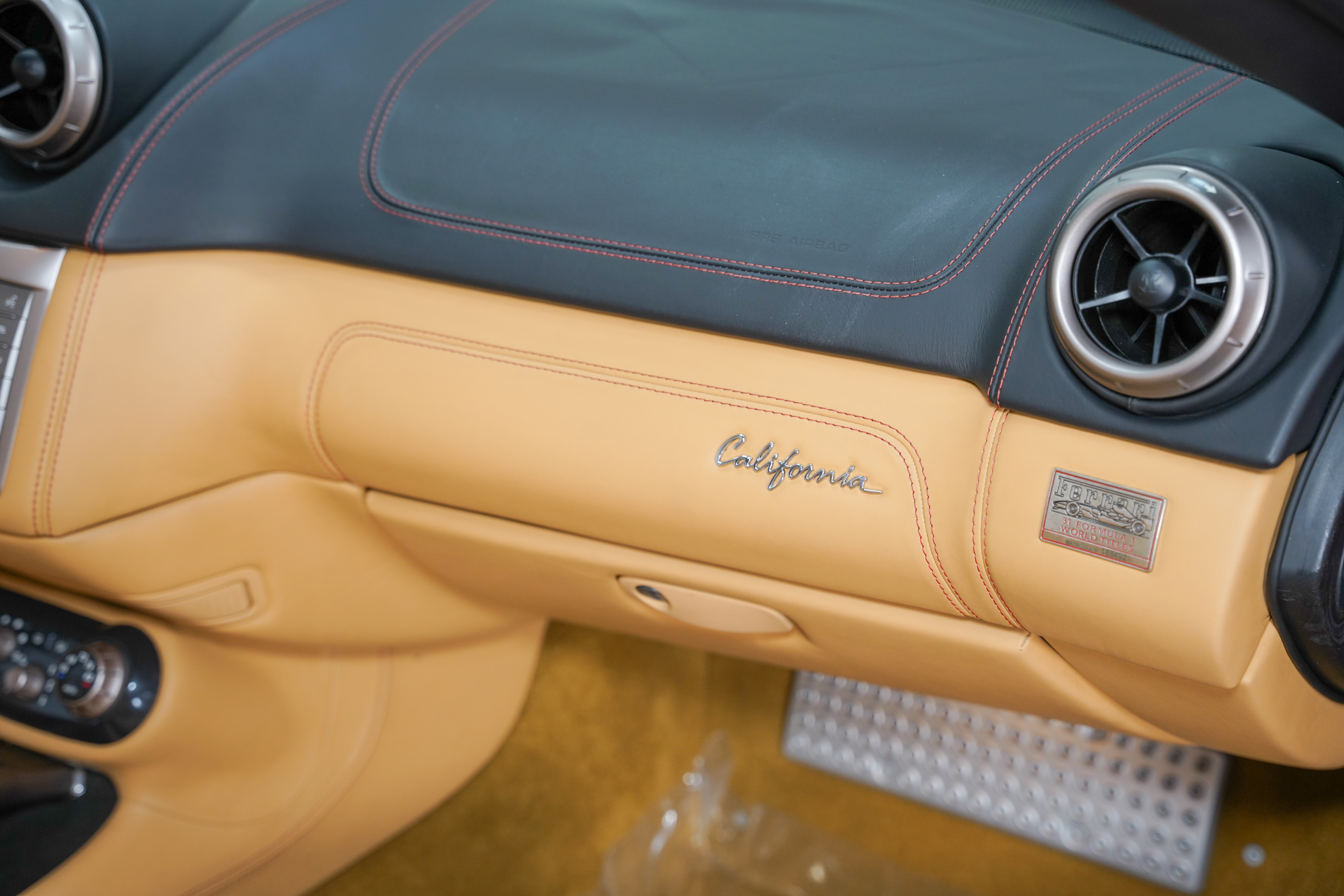 2012 Ferrari California Base - Photo 27