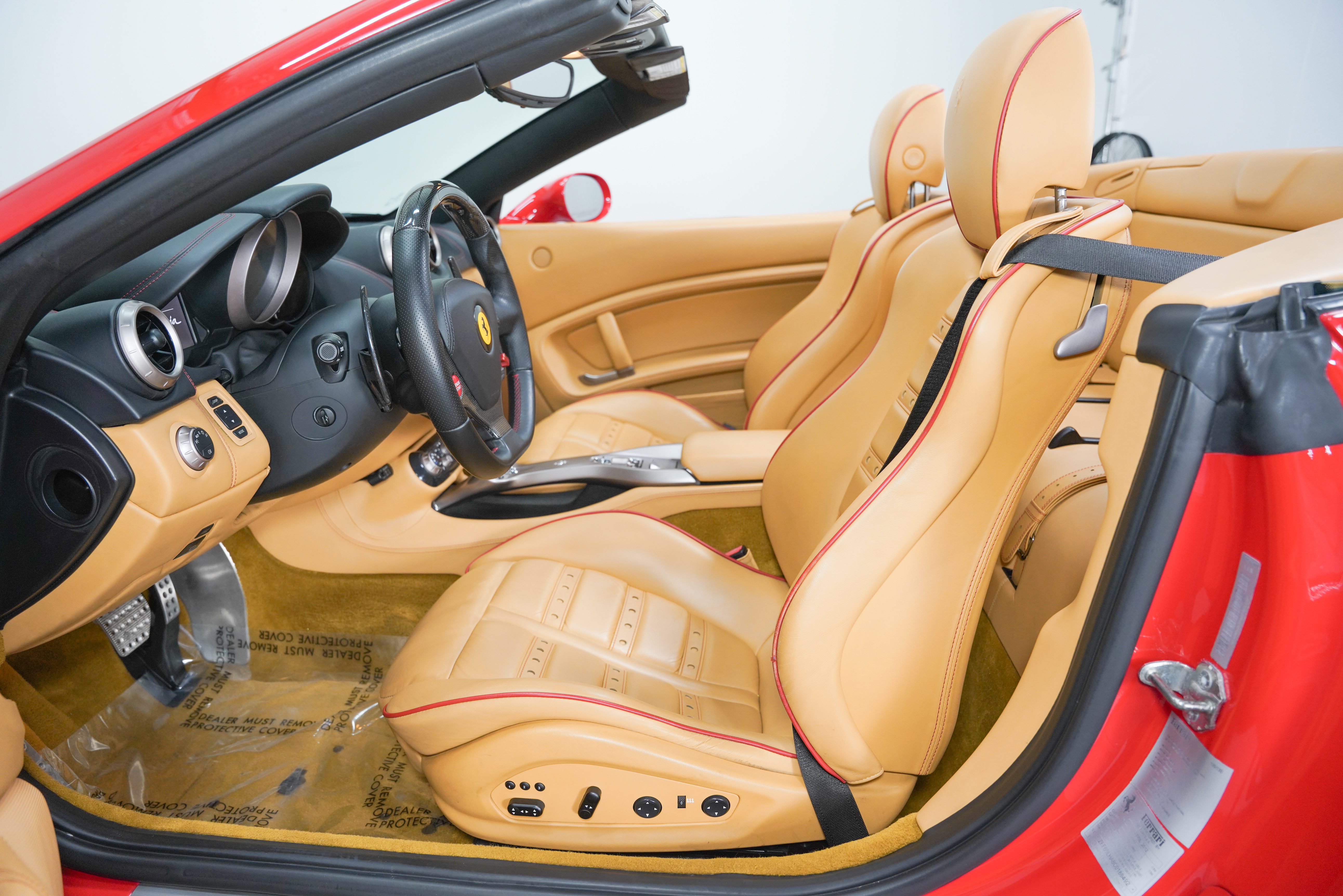 2012 Ferrari California Base - Photo 32
