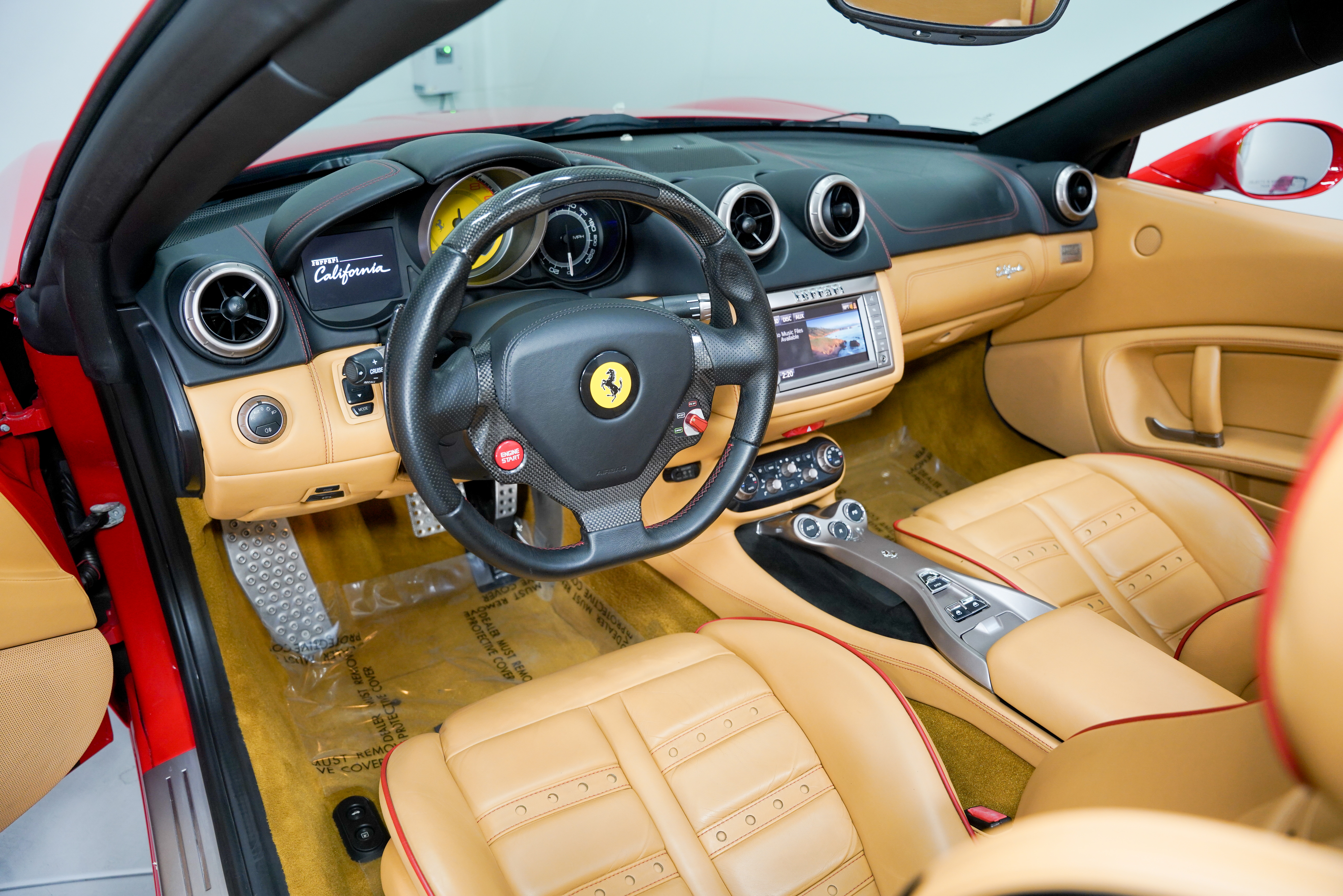 2012 Ferrari California Base - Photo 34