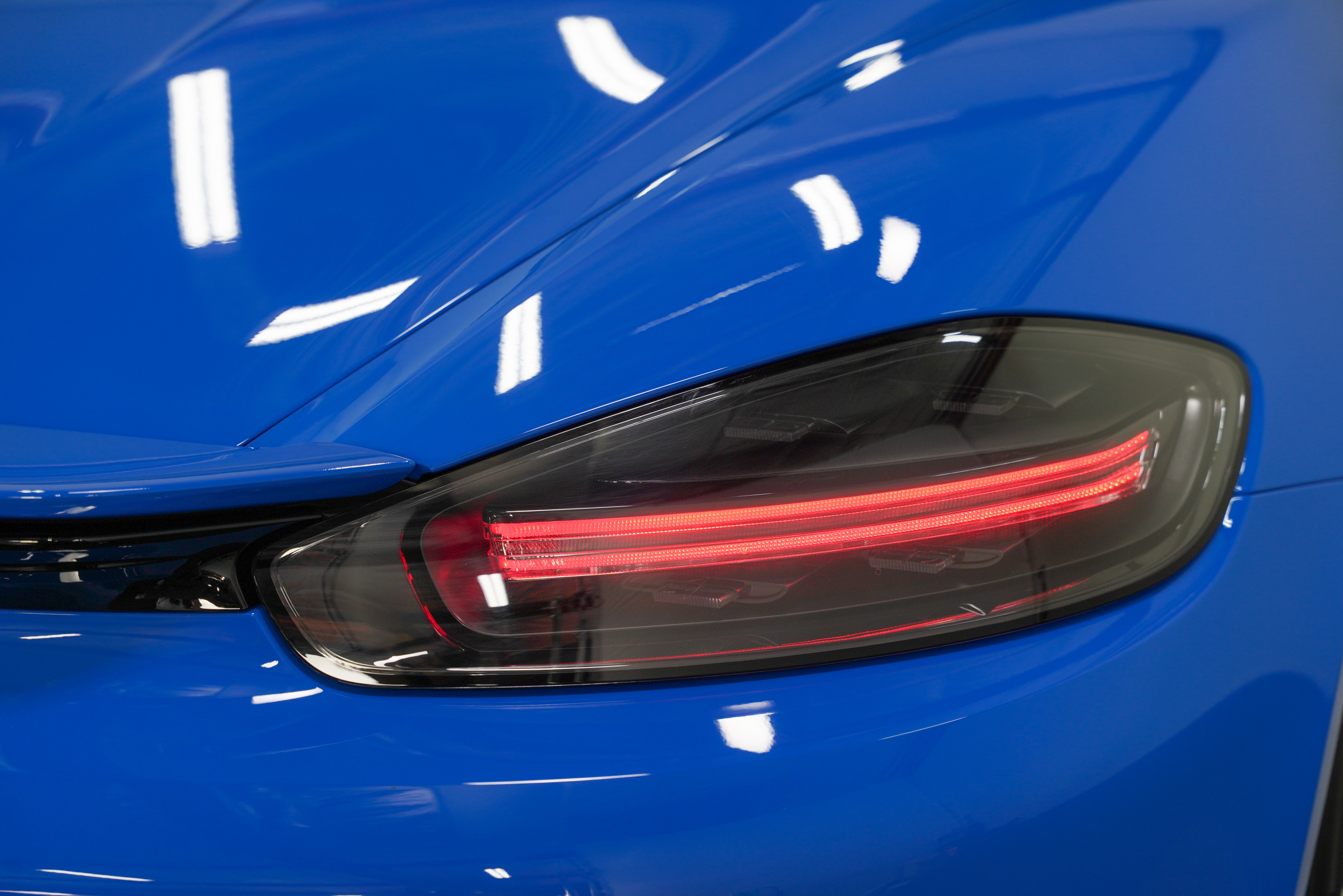 2022 Porsche 718 T - Photo 21