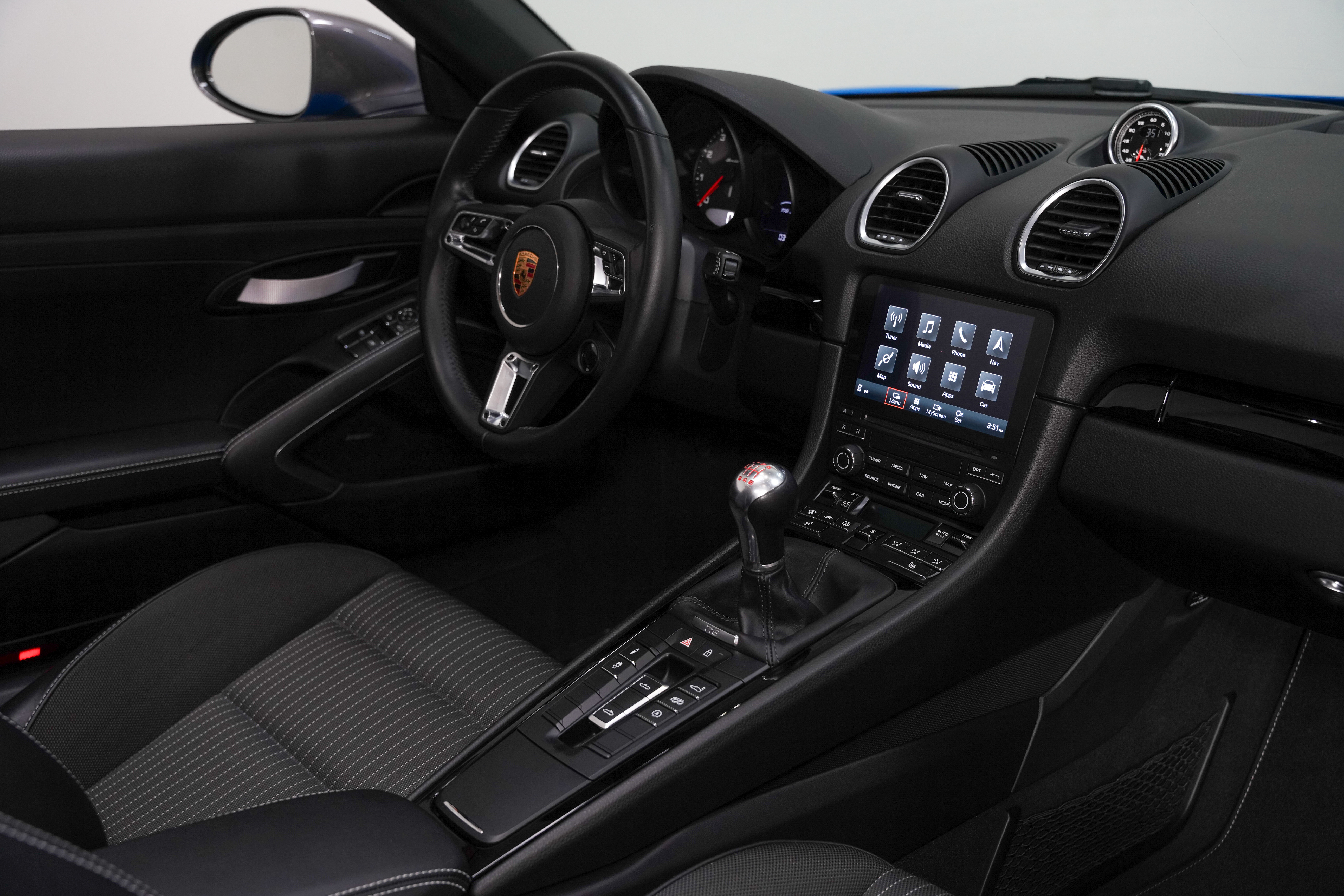 2022 Porsche 718 T - Photo 30