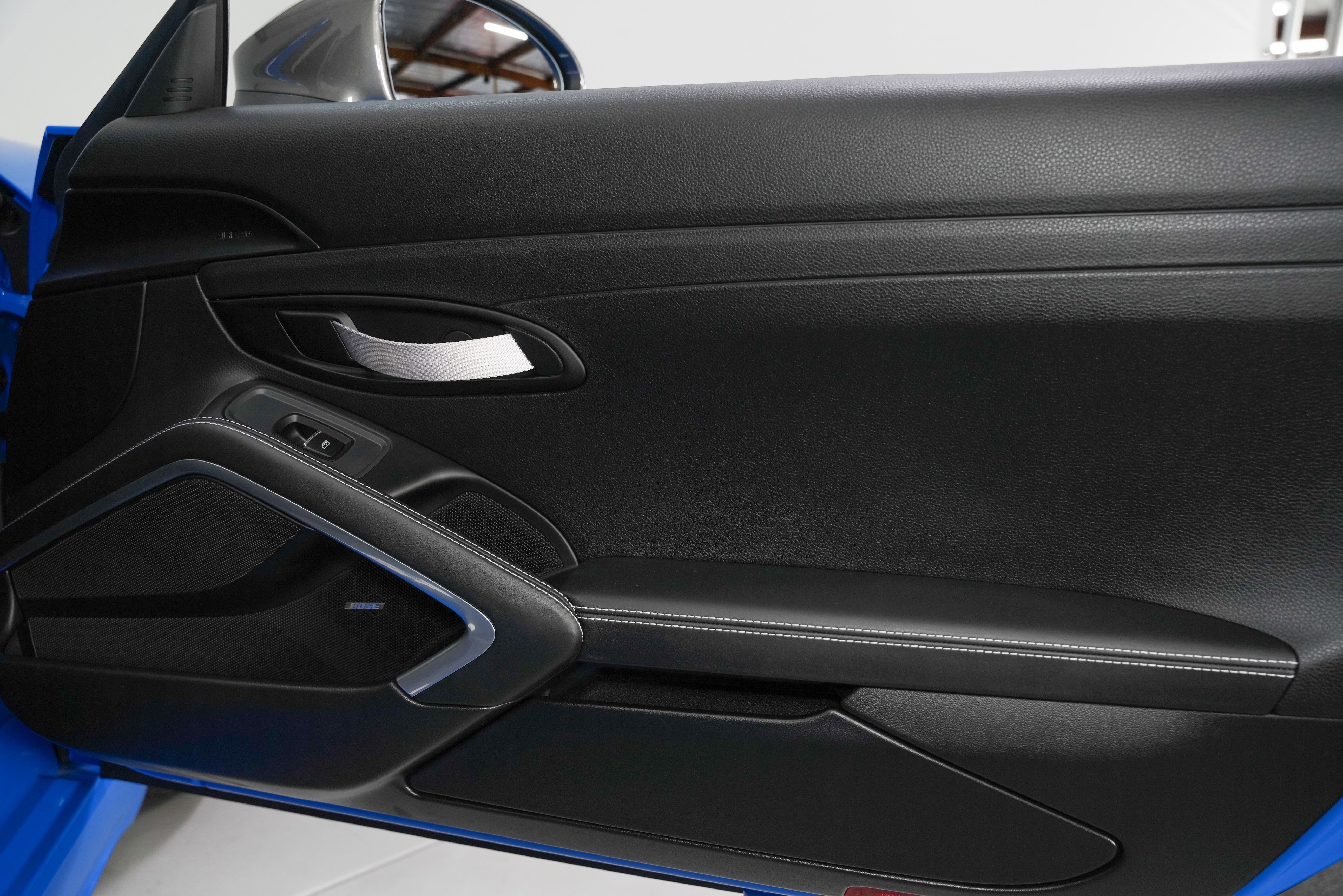 2022 Porsche 718 T - Photo 33