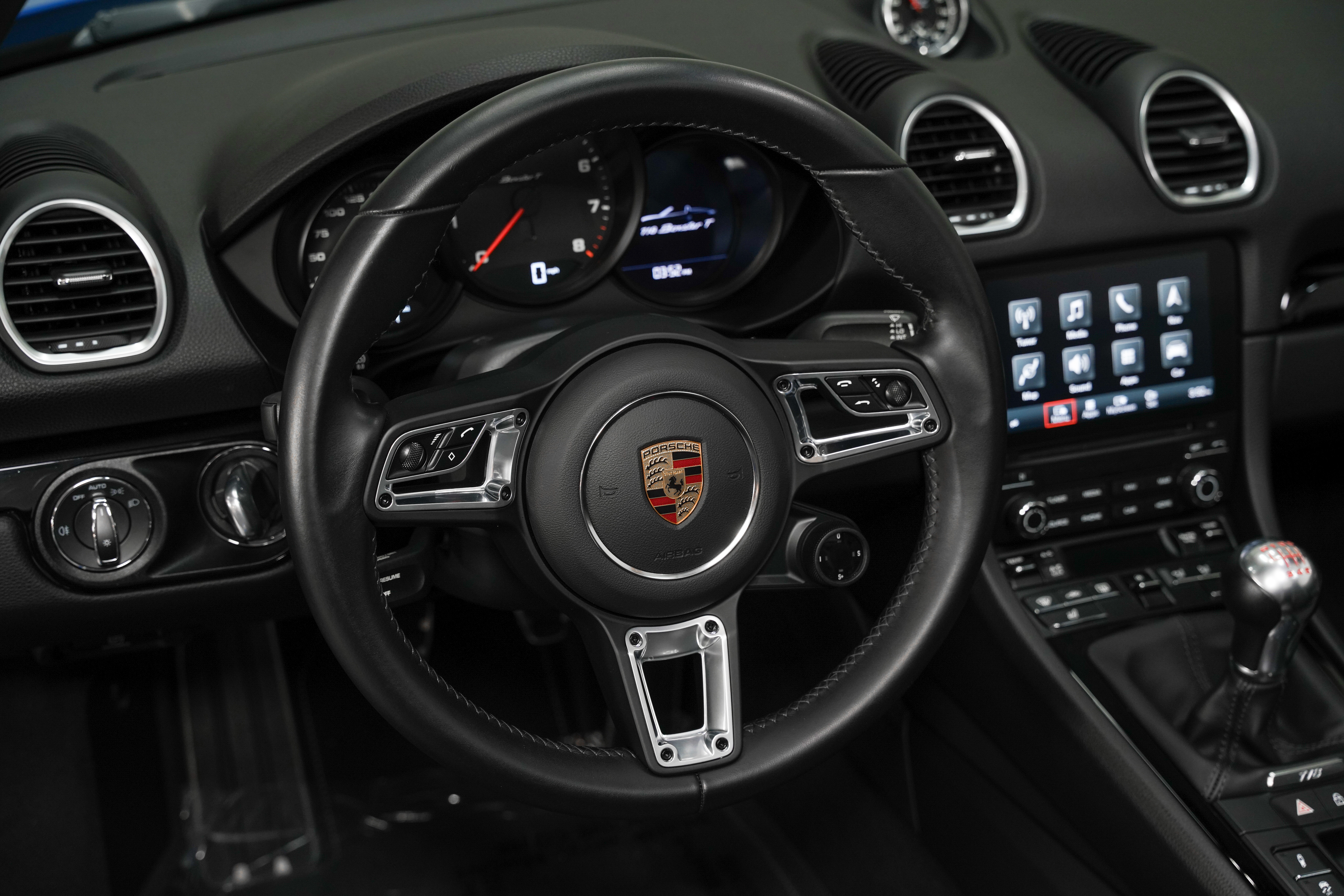 2022 Porsche 718 T - Photo 37