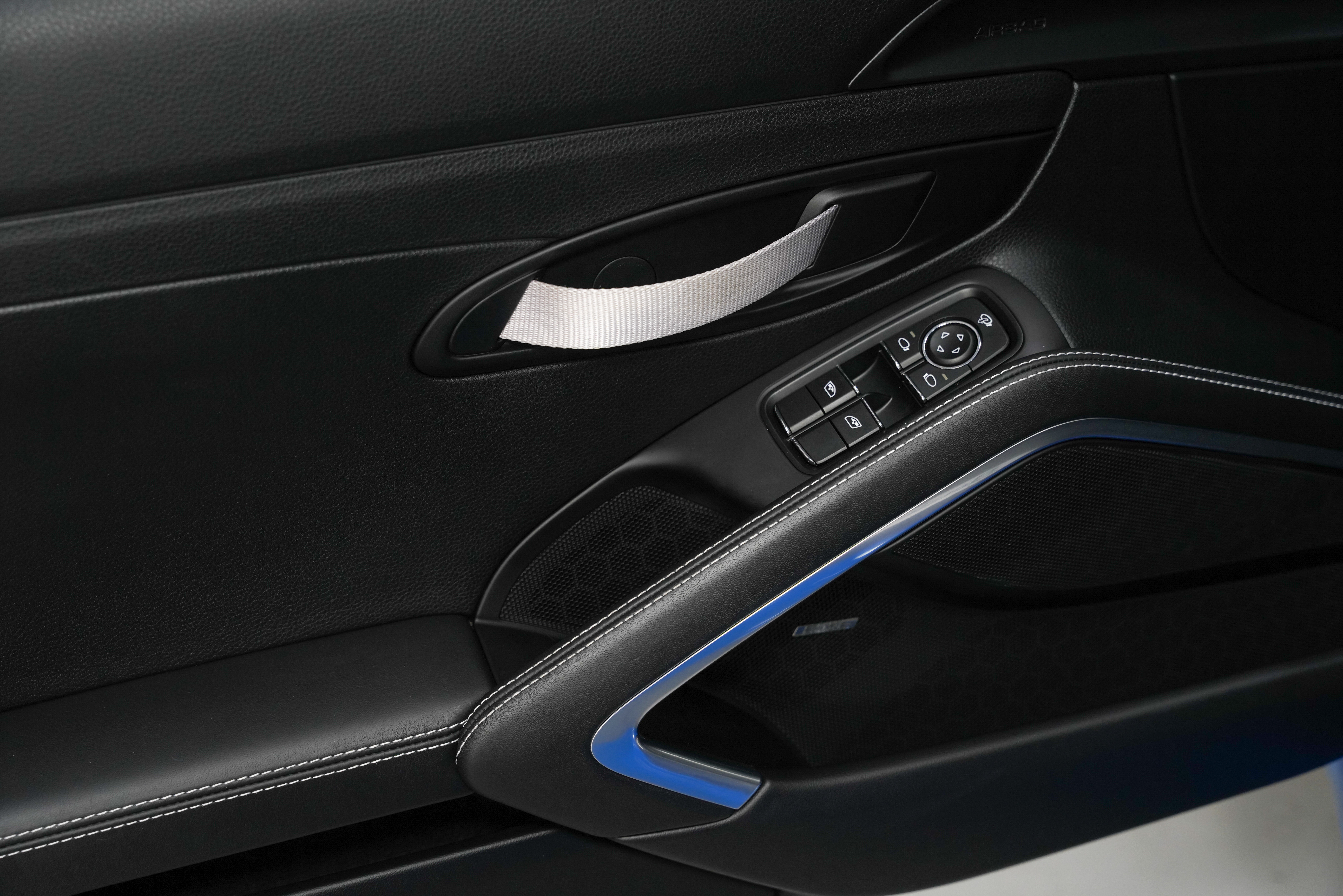 2022 Porsche 718 T - Photo 38