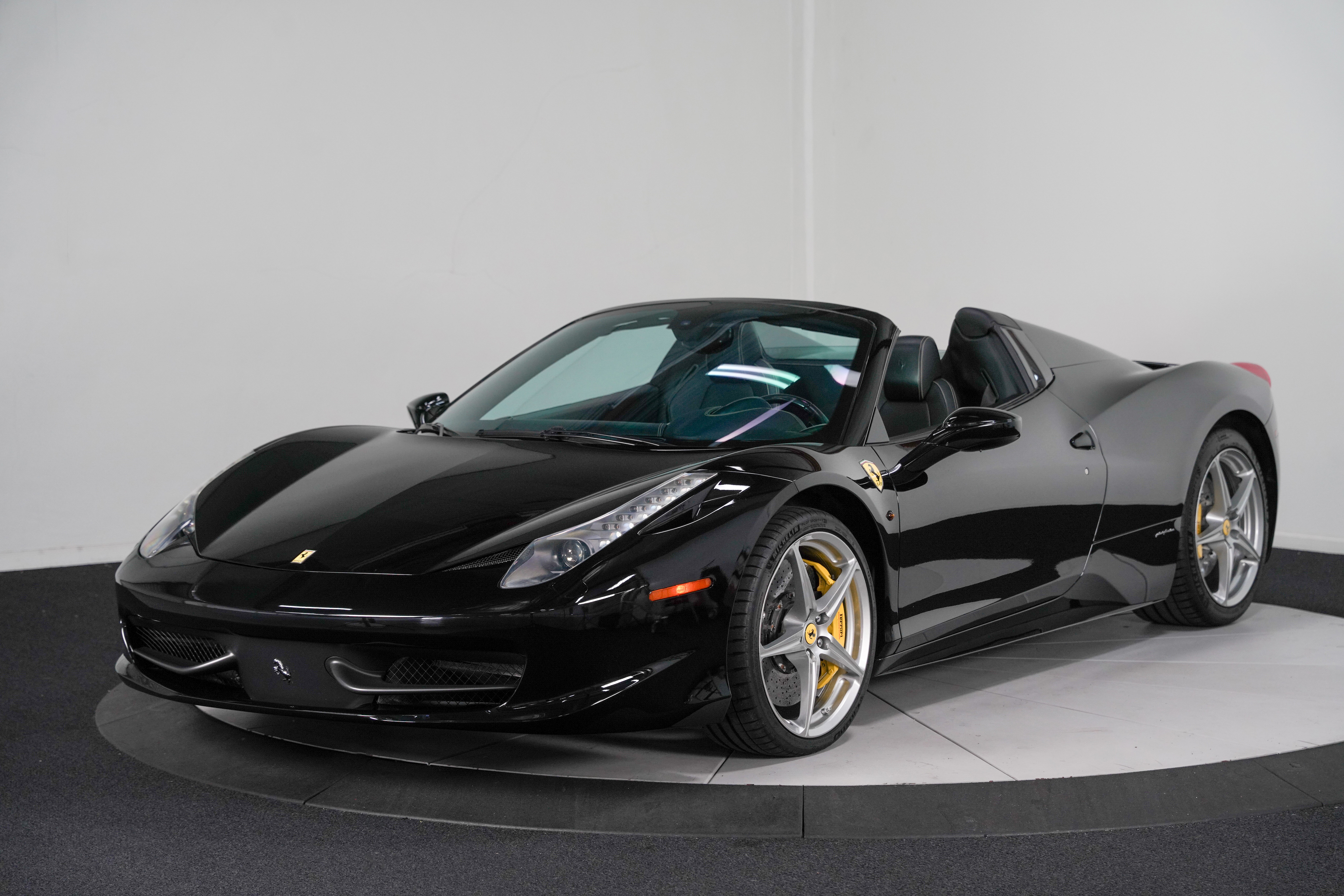 2013 Ferrari 458 Spider Base - Photo 4