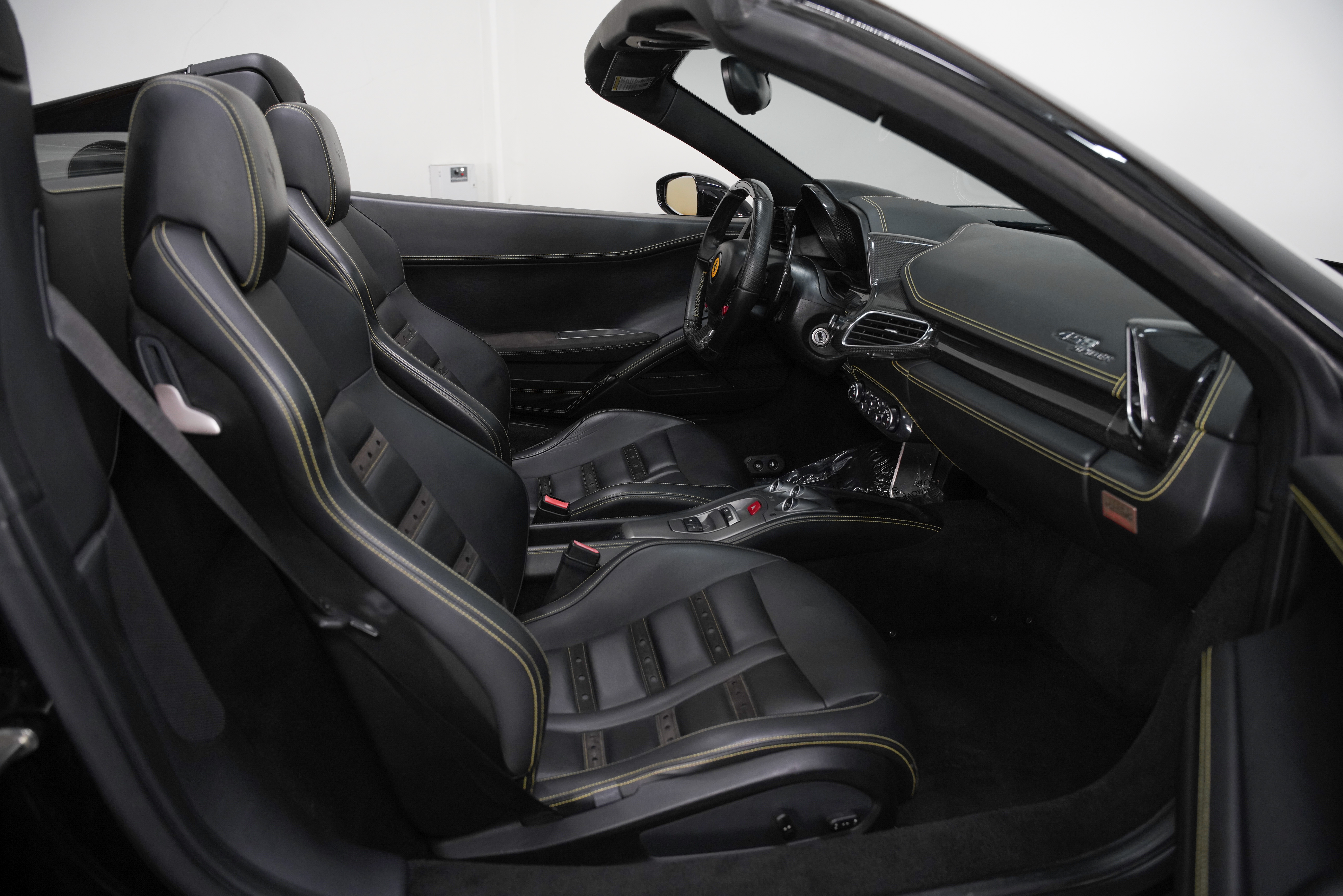 2013 Ferrari 458 Spider Base - Photo 27