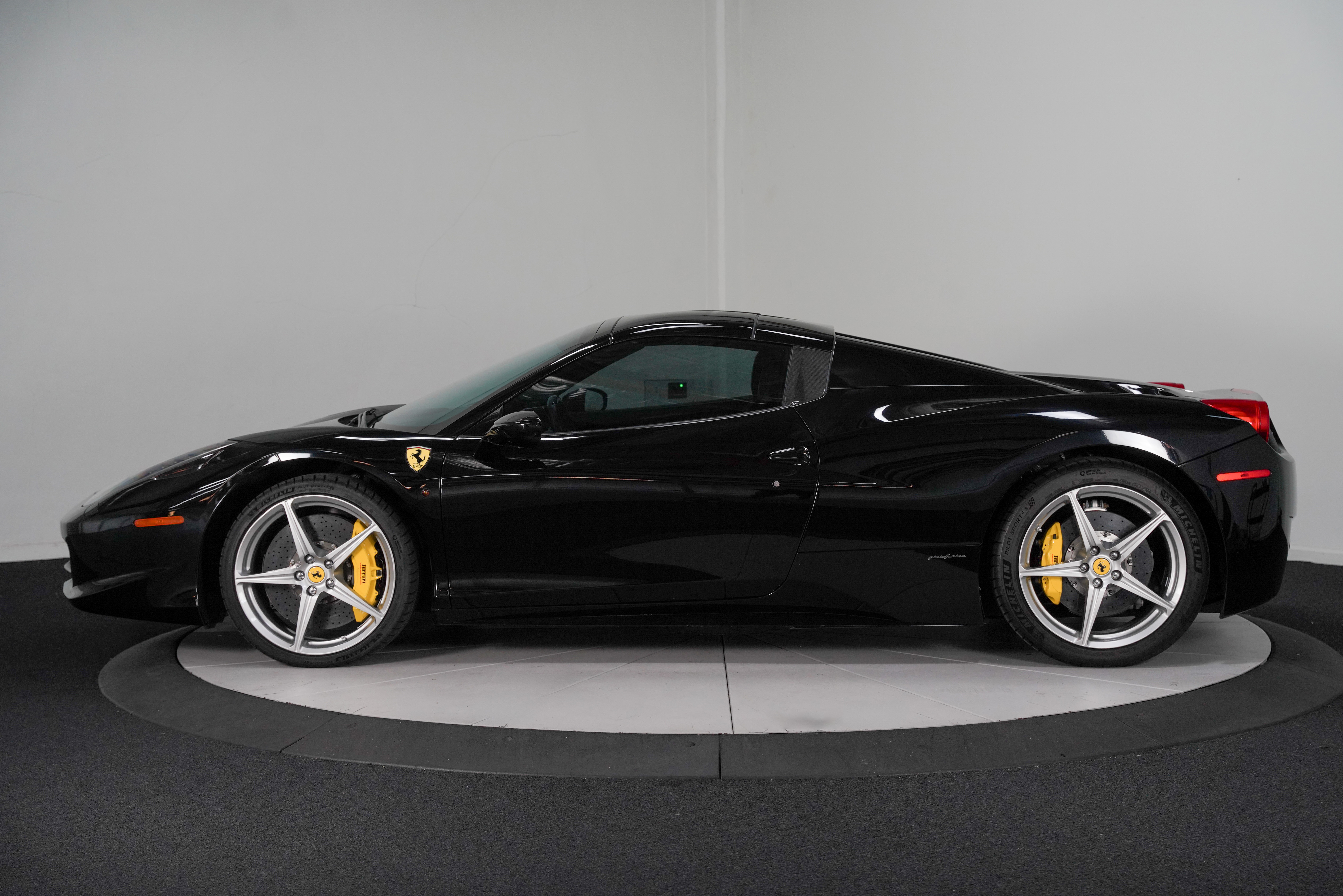 2013 Ferrari 458 Spider Base - Photo 6
