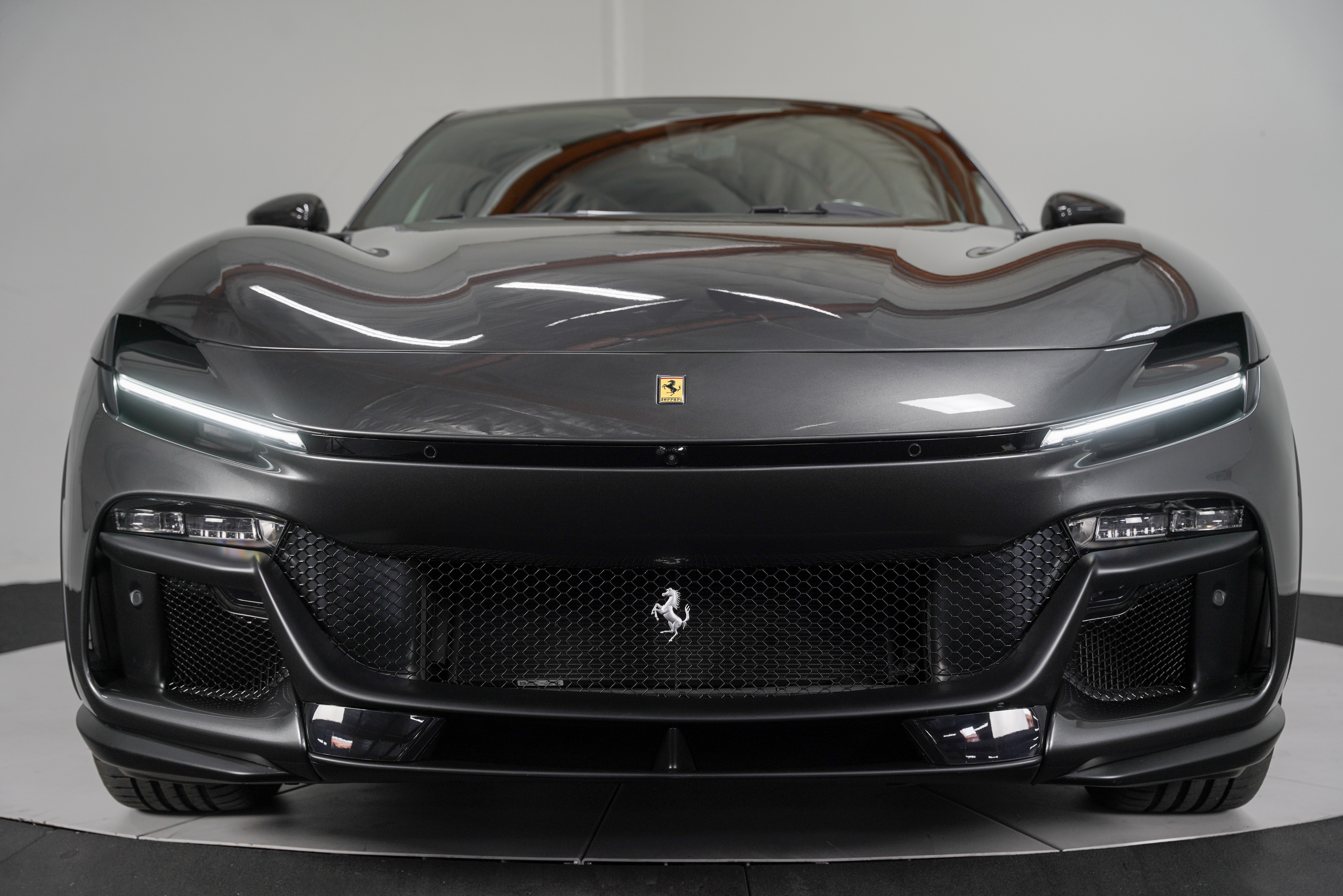 2026 Ferrari Purosangue Base - Photo 14