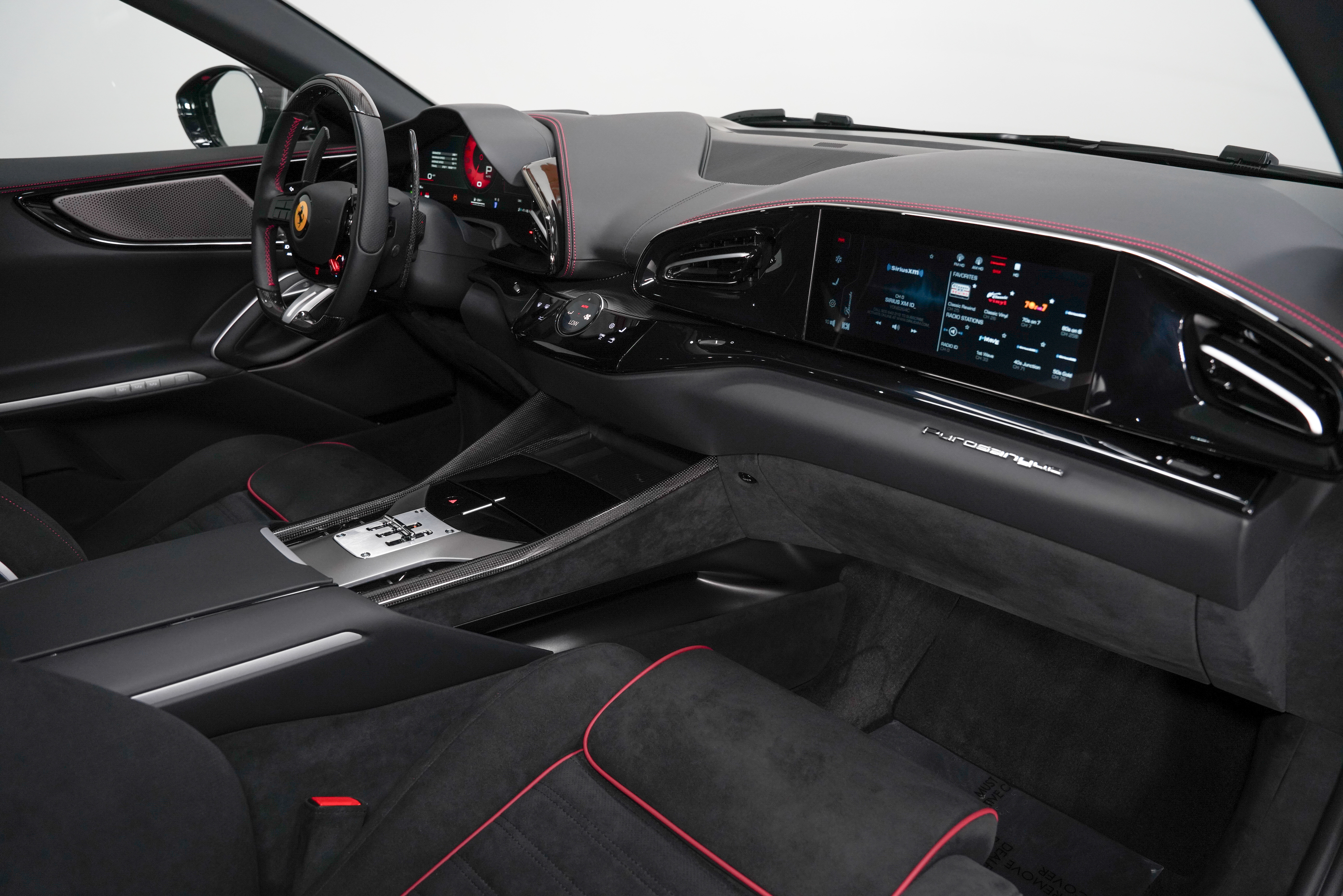 2026 Ferrari Purosangue Base - Photo 29