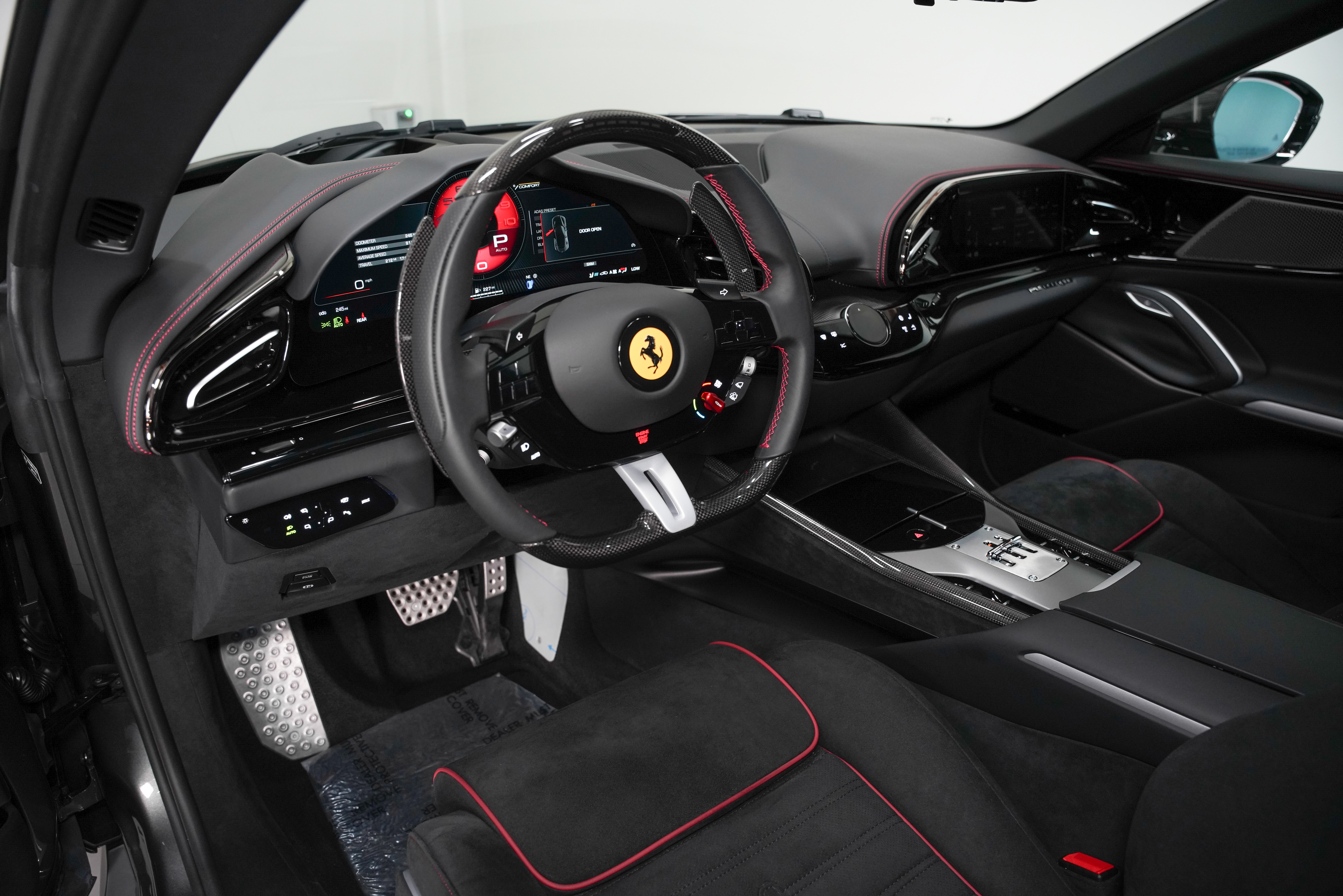 2026 Ferrari Purosangue Base - Photo 49