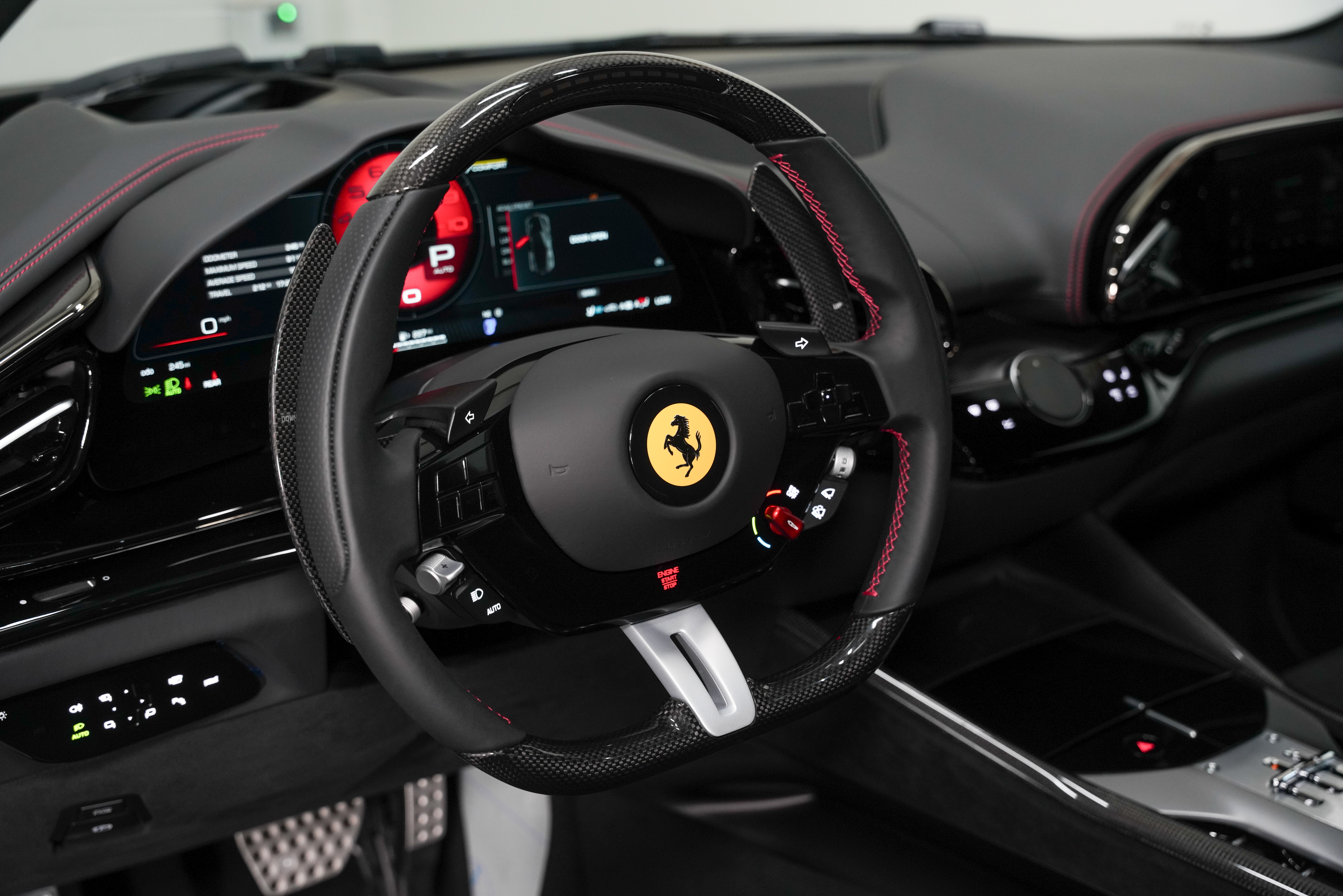 2026 Ferrari Purosangue Base - Photo 50