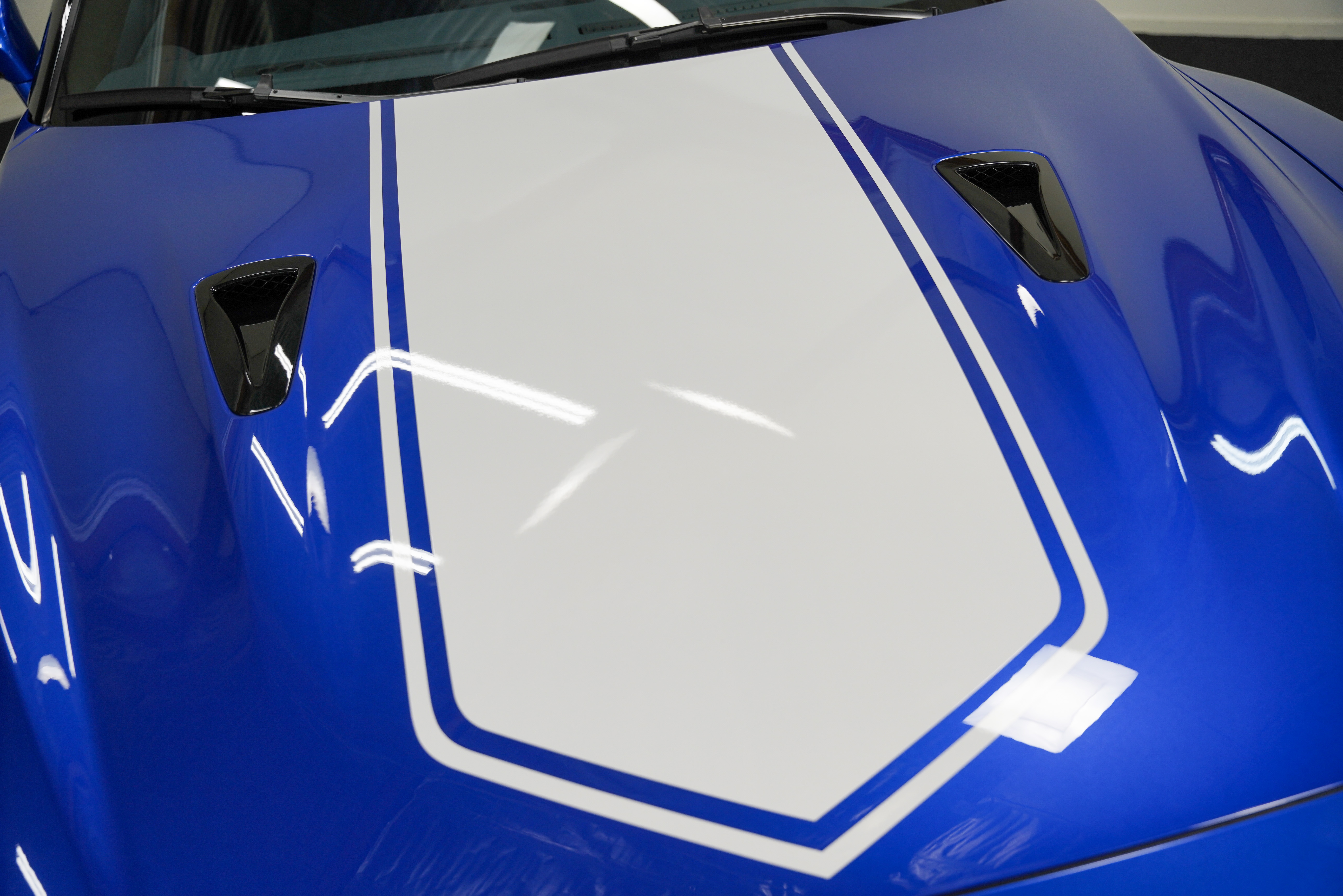 2020 Nissan GT-R Premium - Photo 13