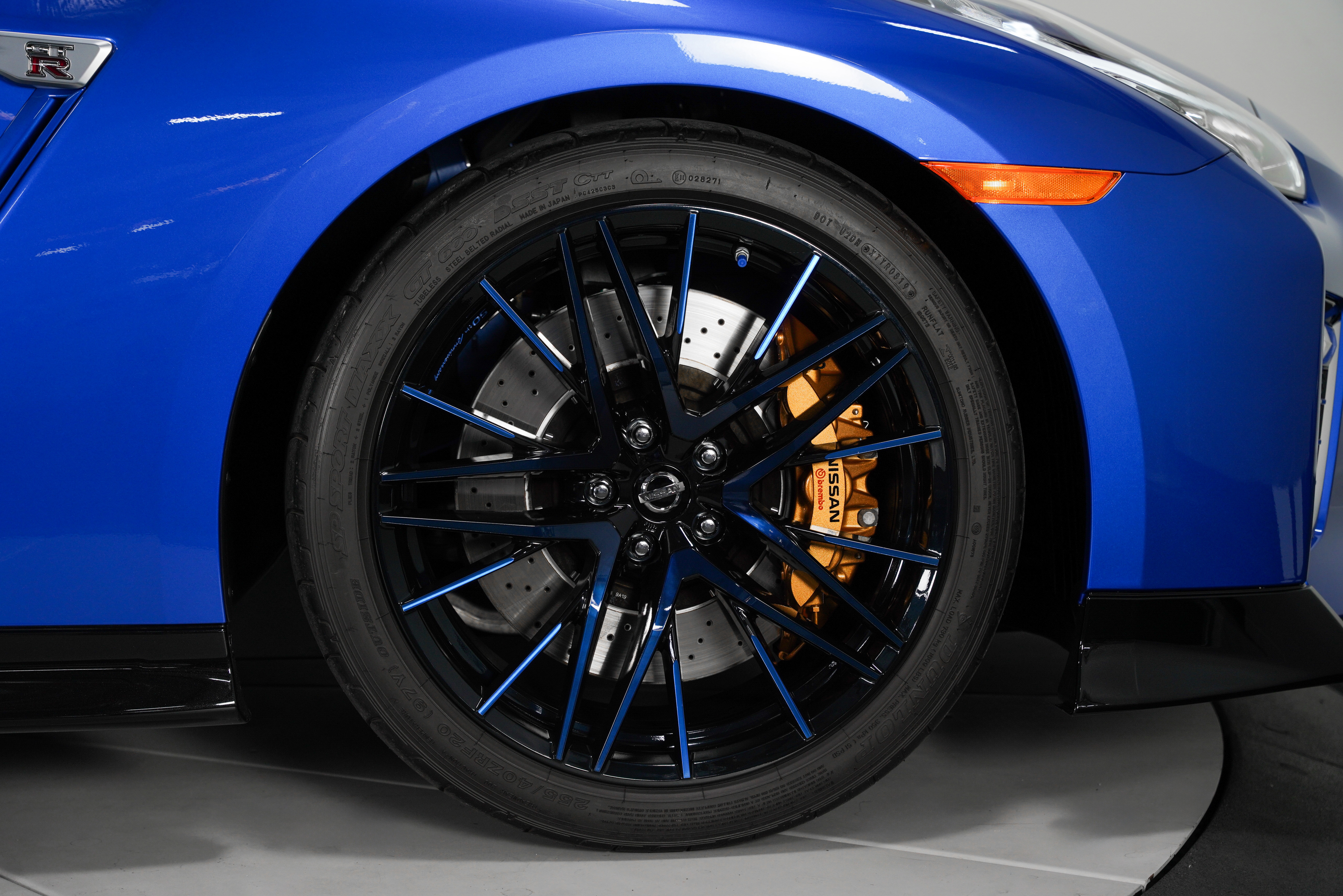 2020 Nissan GT-R Premium - Photo 26