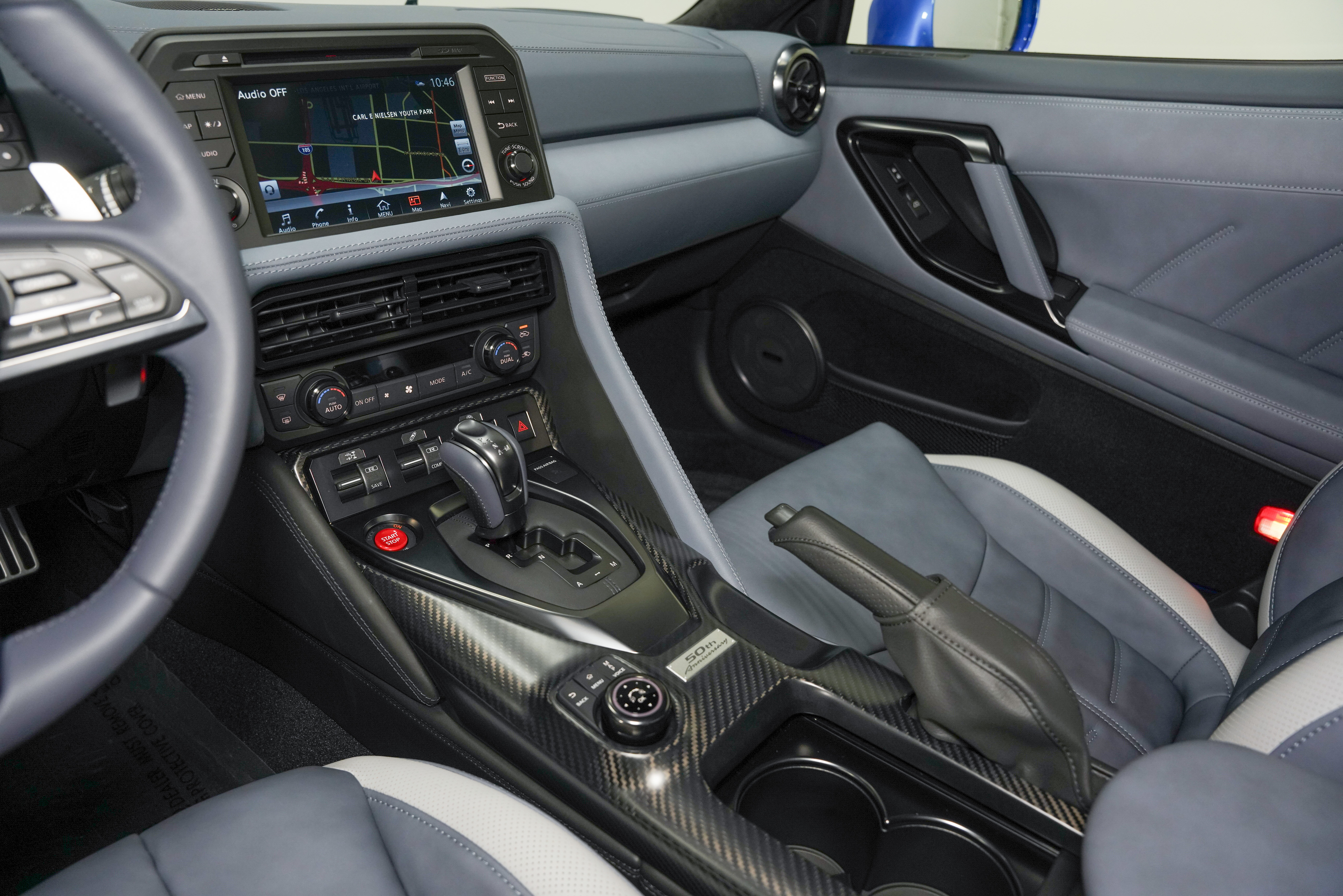 2020 Nissan GT-R Premium - Photo 42