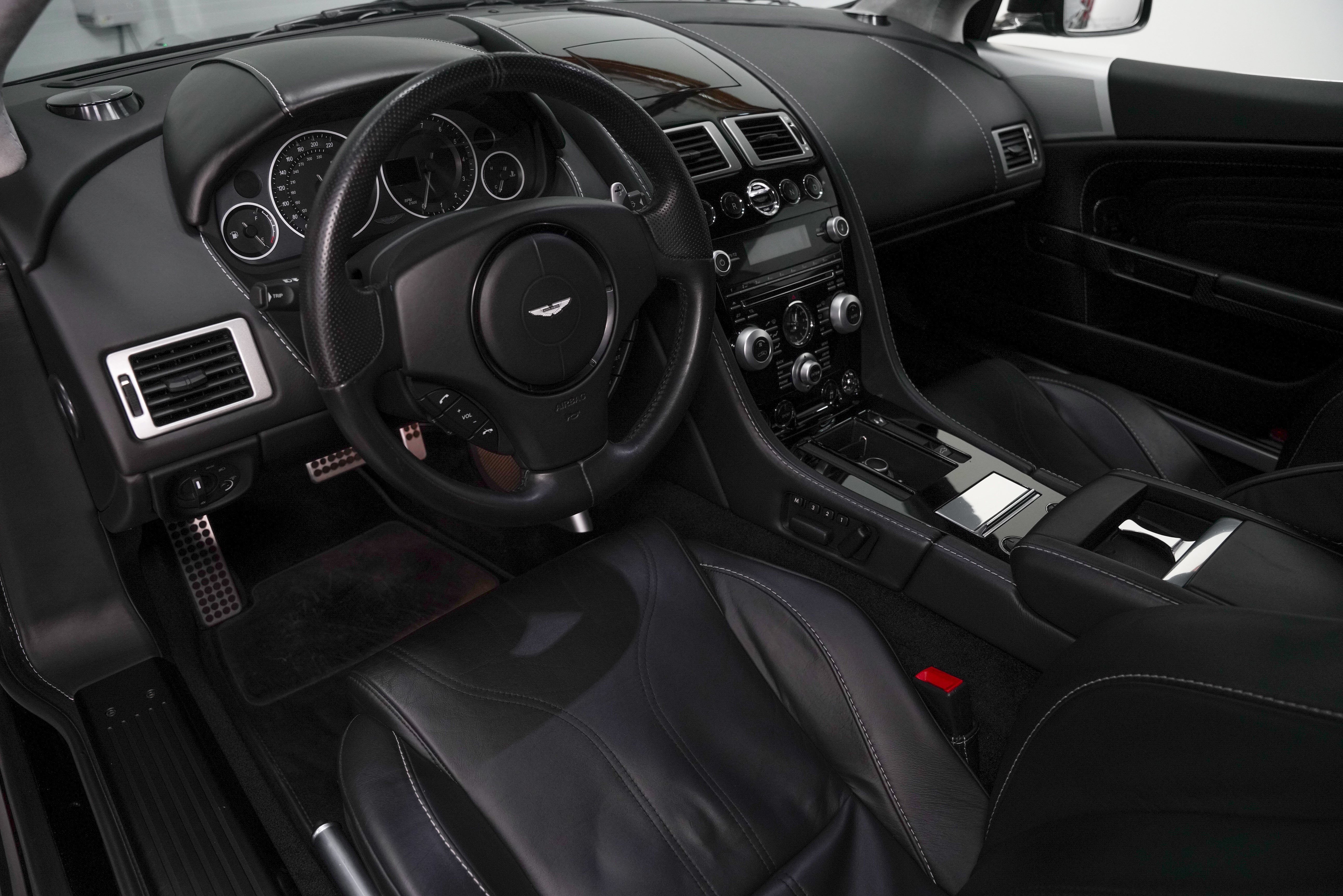 2010 Aston Martin DBS Base