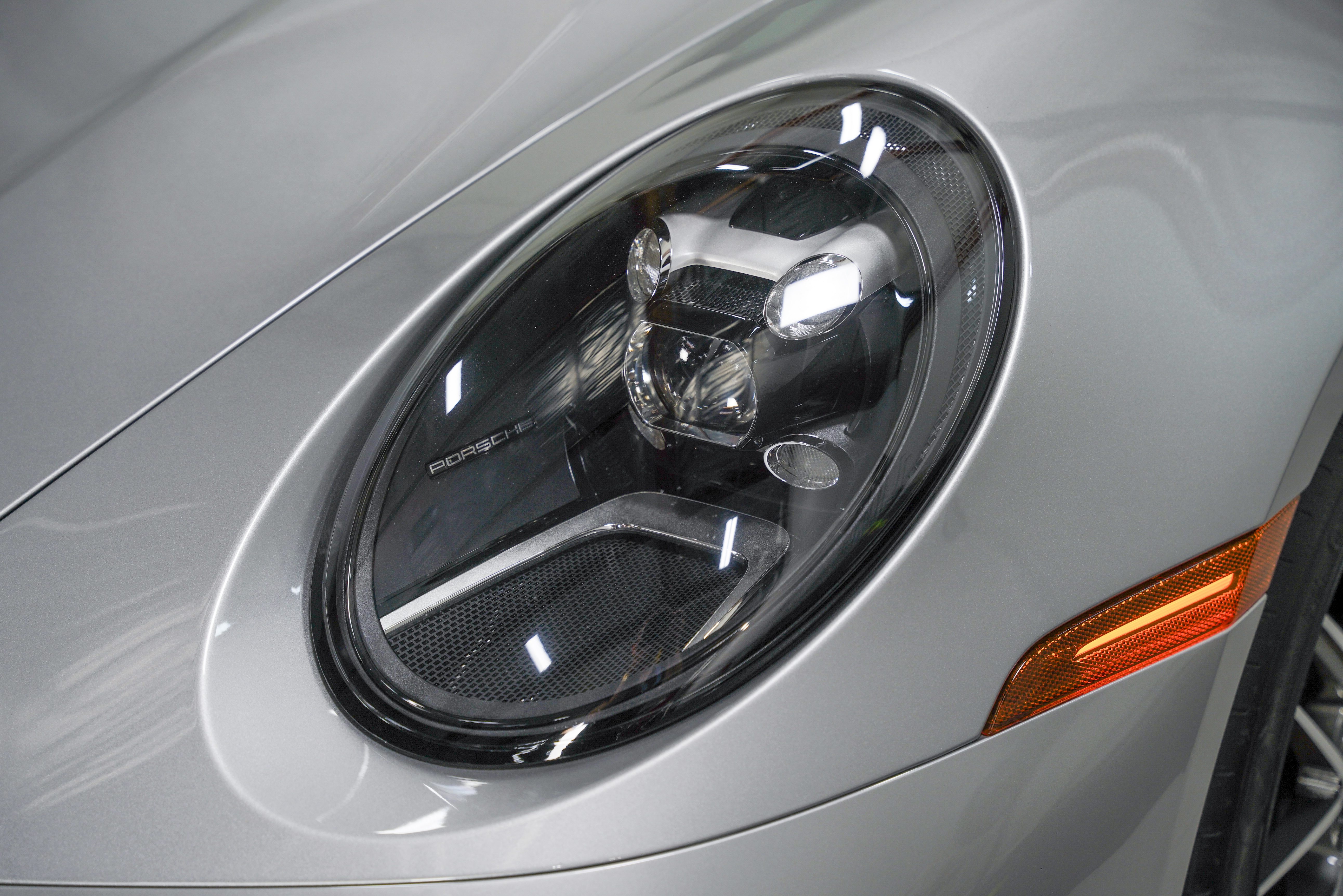 2023 Porsche 911 GTS - Photo 12