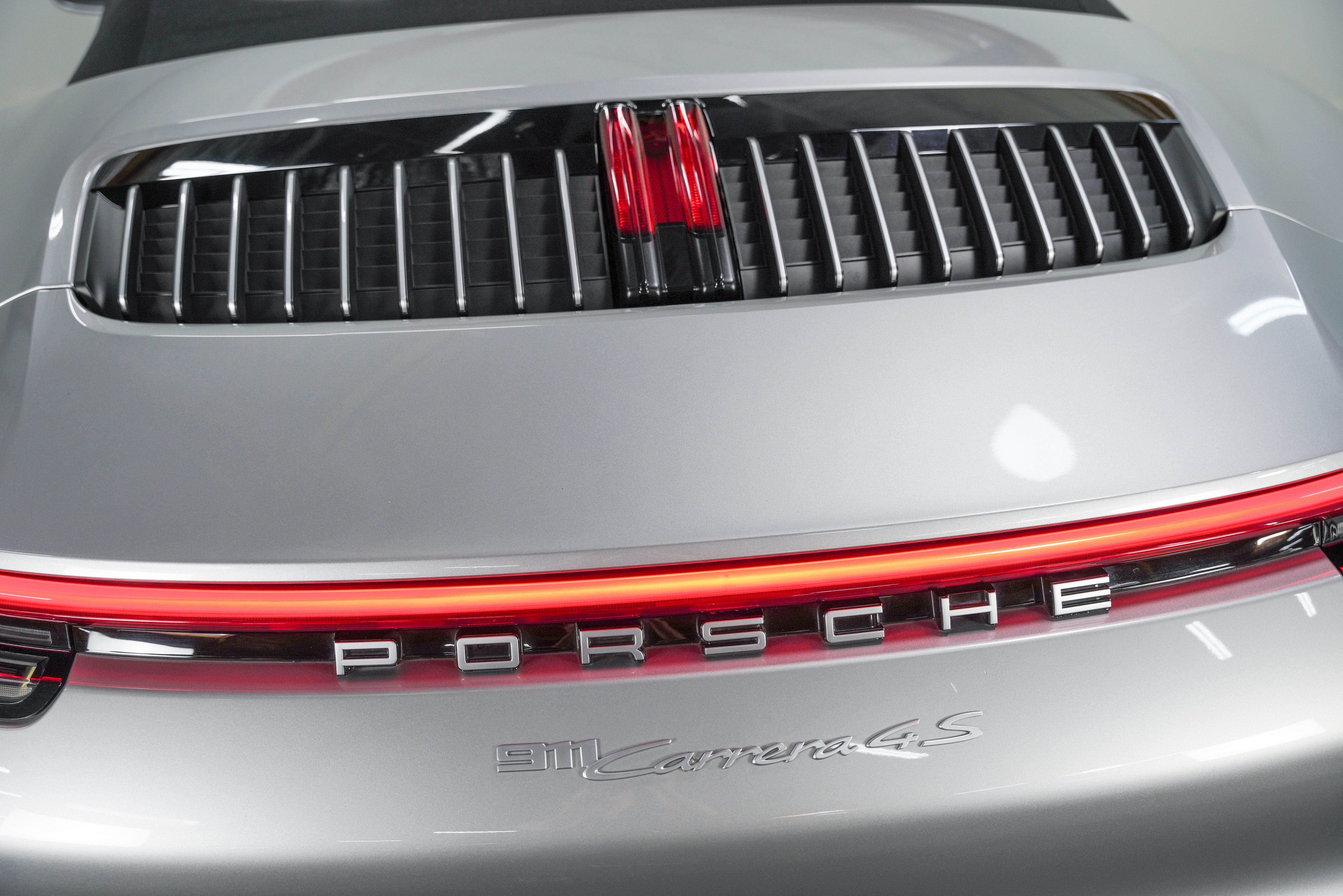 2023 Porsche 911 GTS - Photo 19