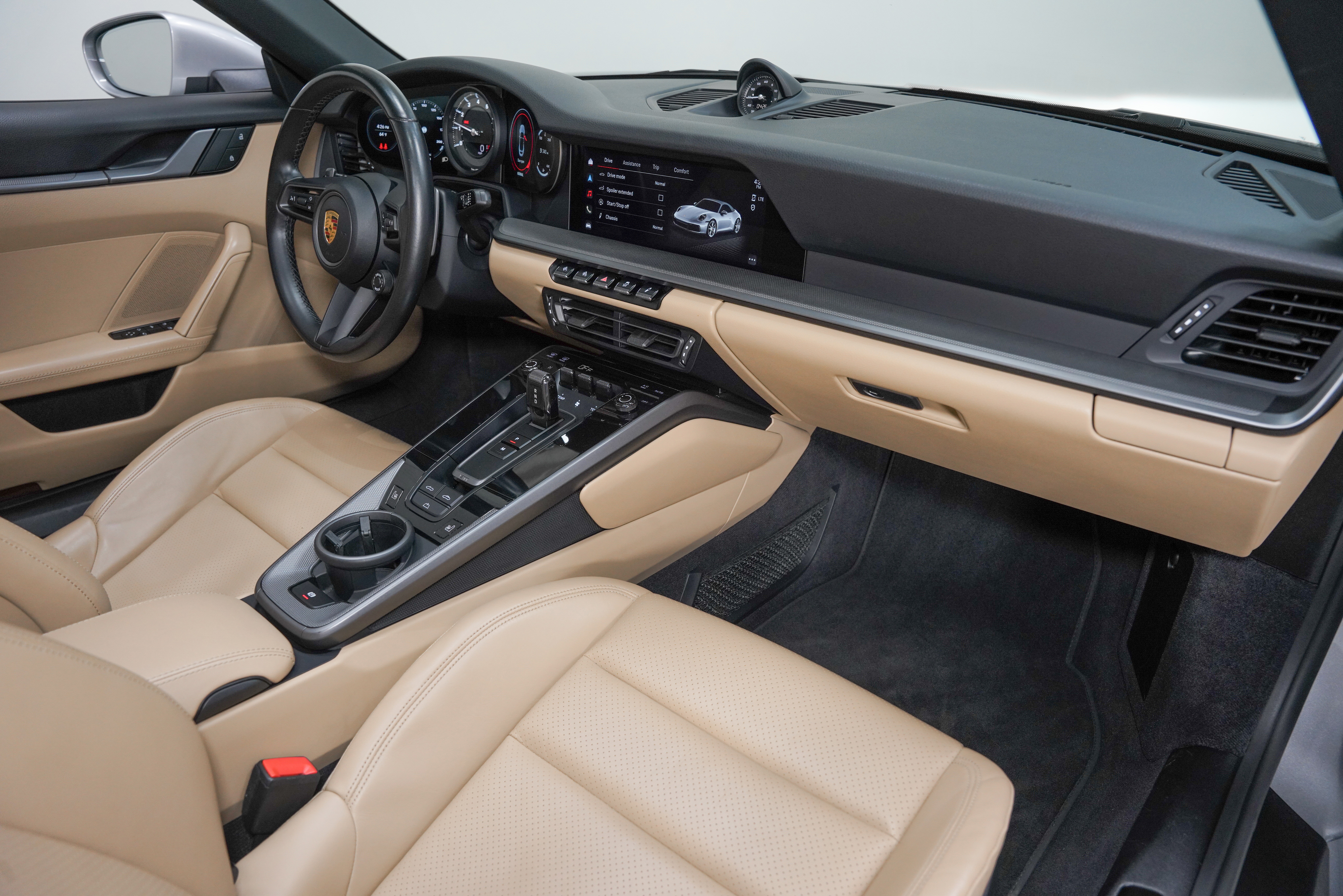 2023 Porsche 911 GTS - Photo 28