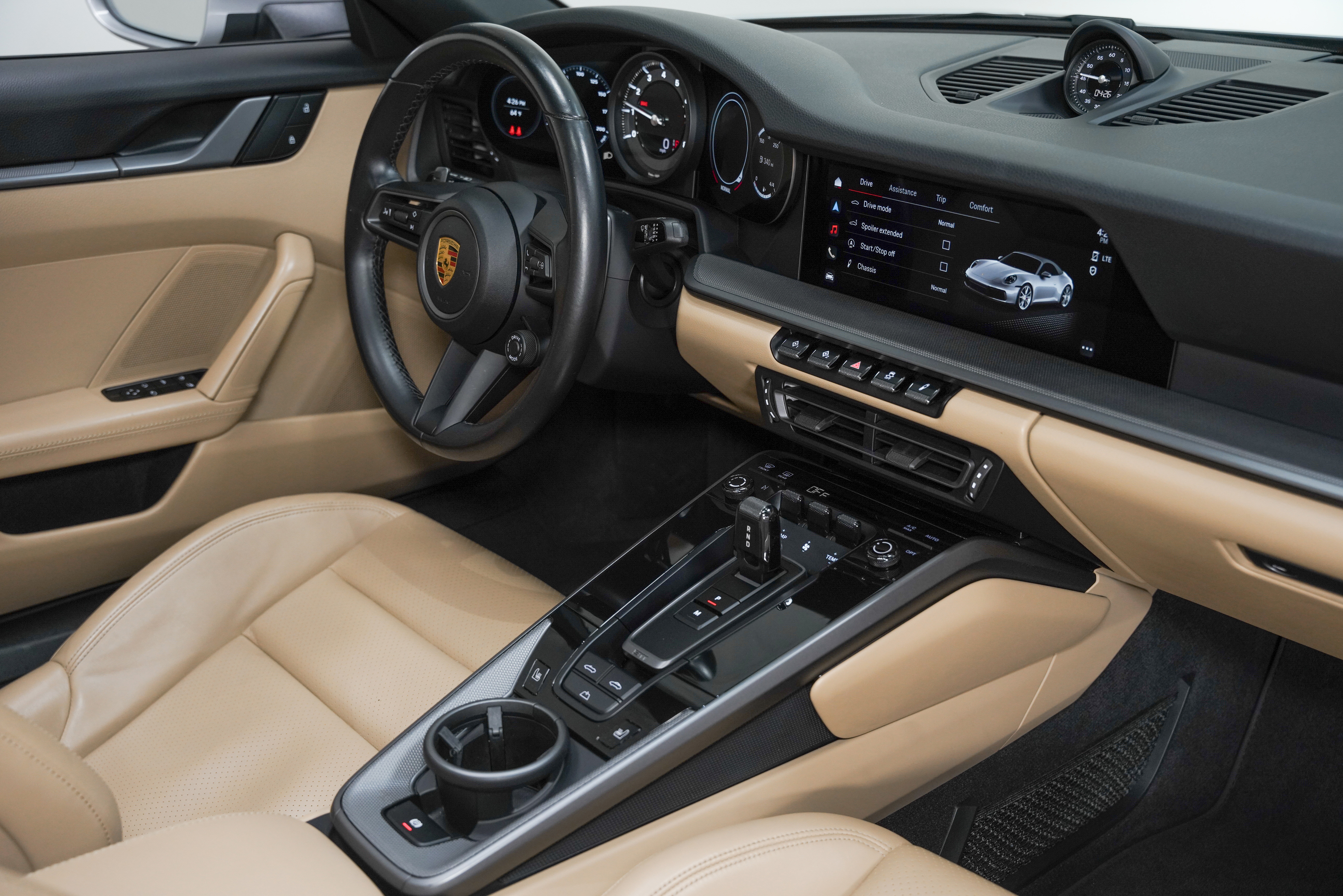 2023 Porsche 911 GTS - Photo 29