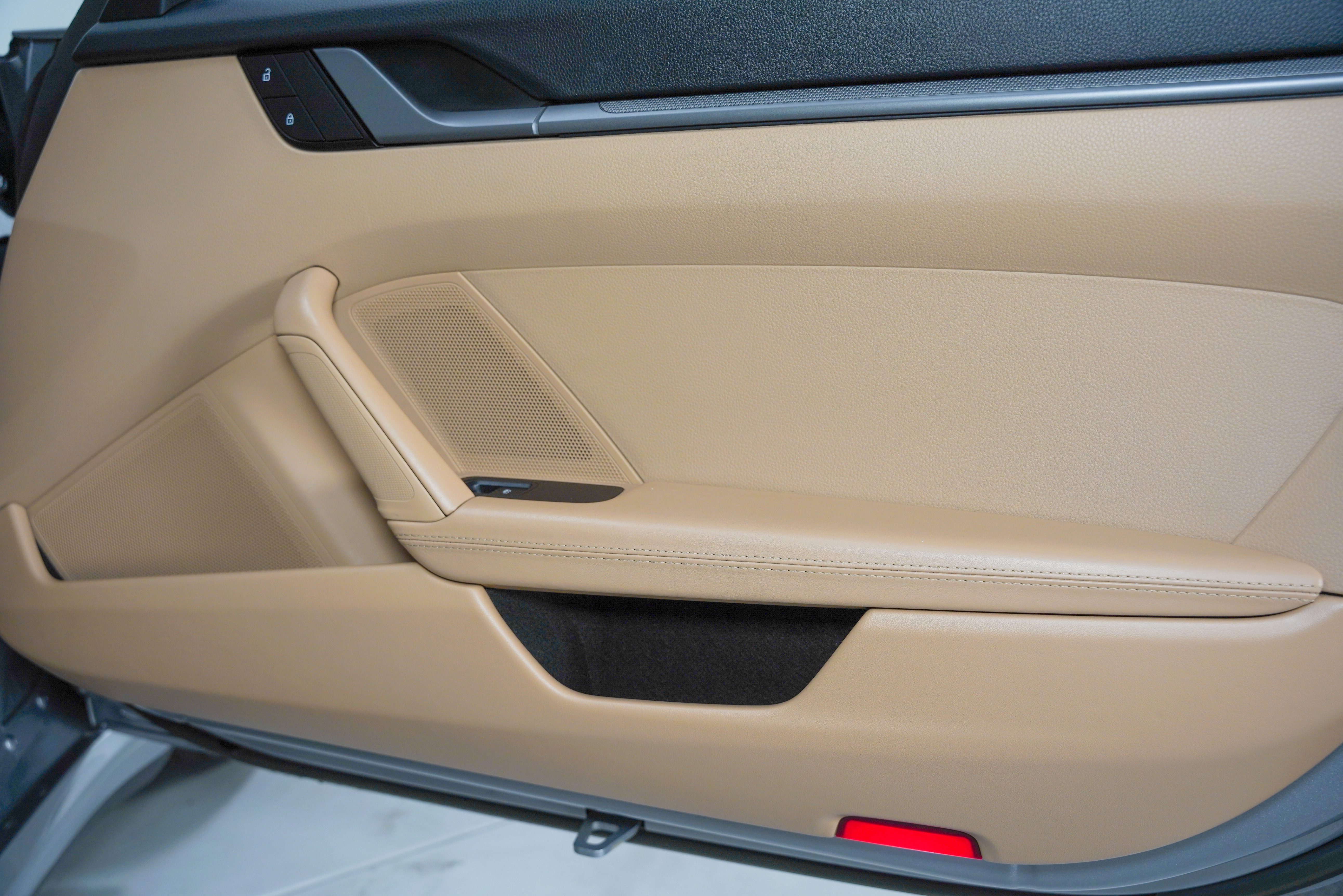 2023 Porsche 911 GTS - Photo 32