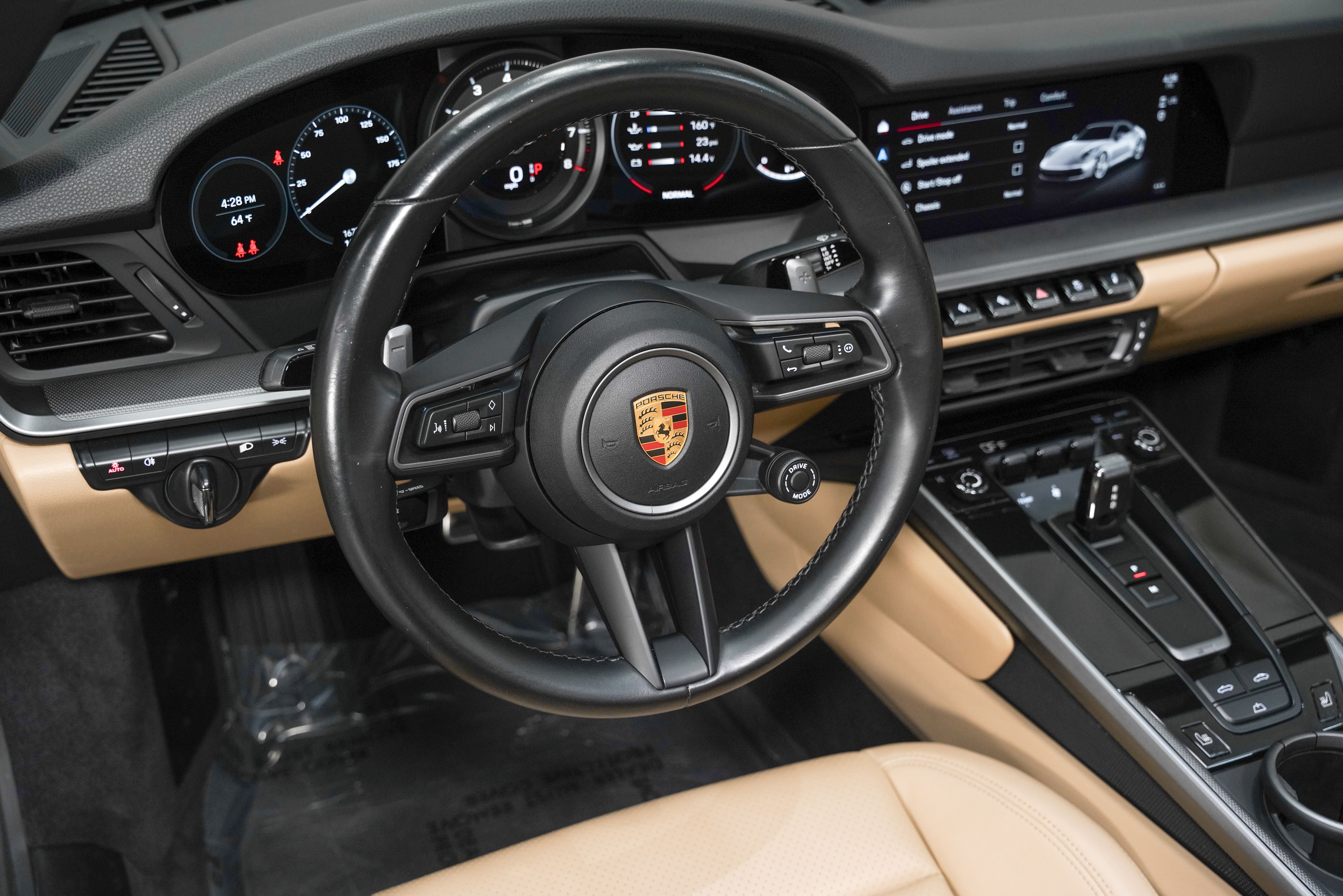2023 Porsche 911 GTS - Photo 35
