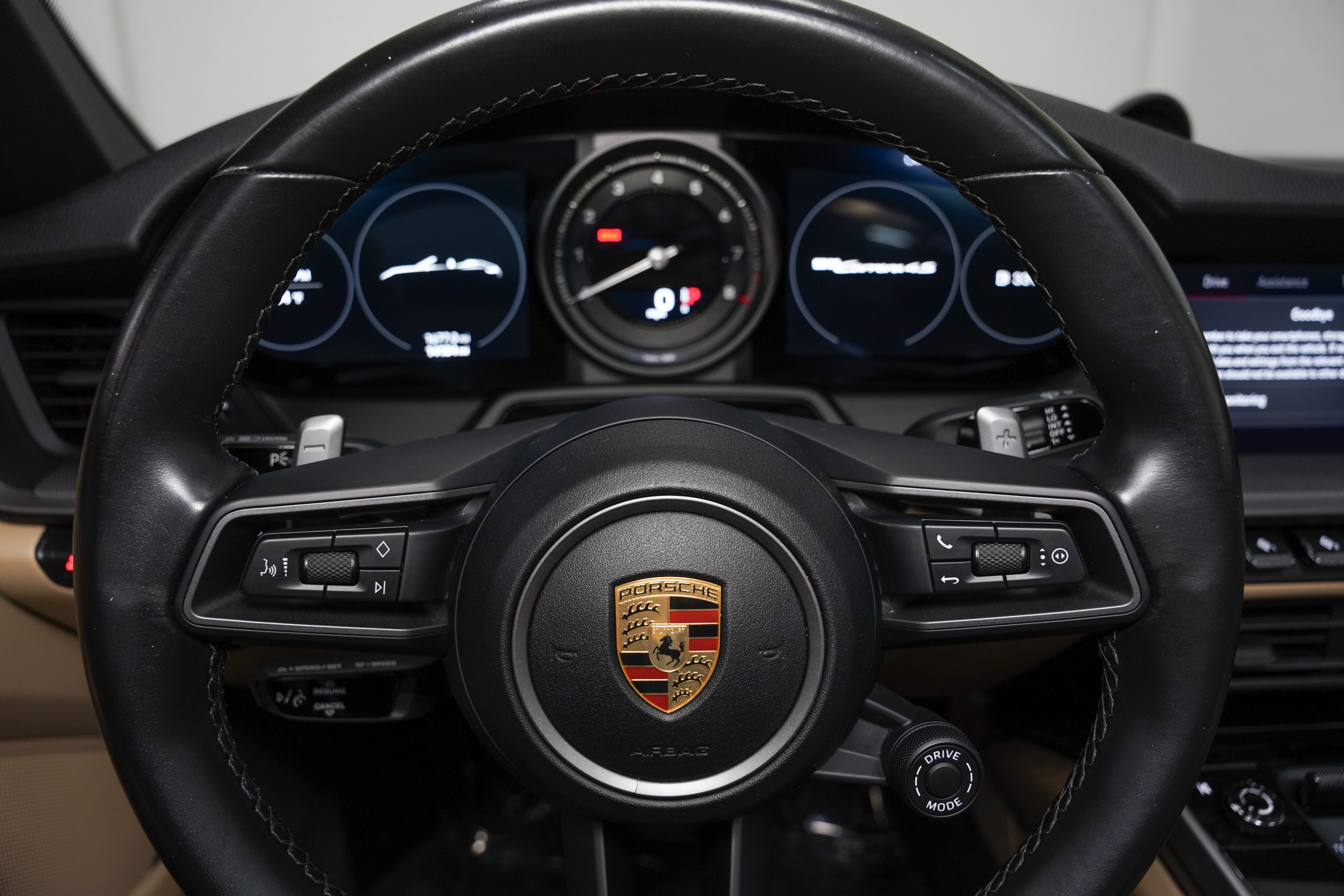 2023 Porsche 911 GTS - Photo 41