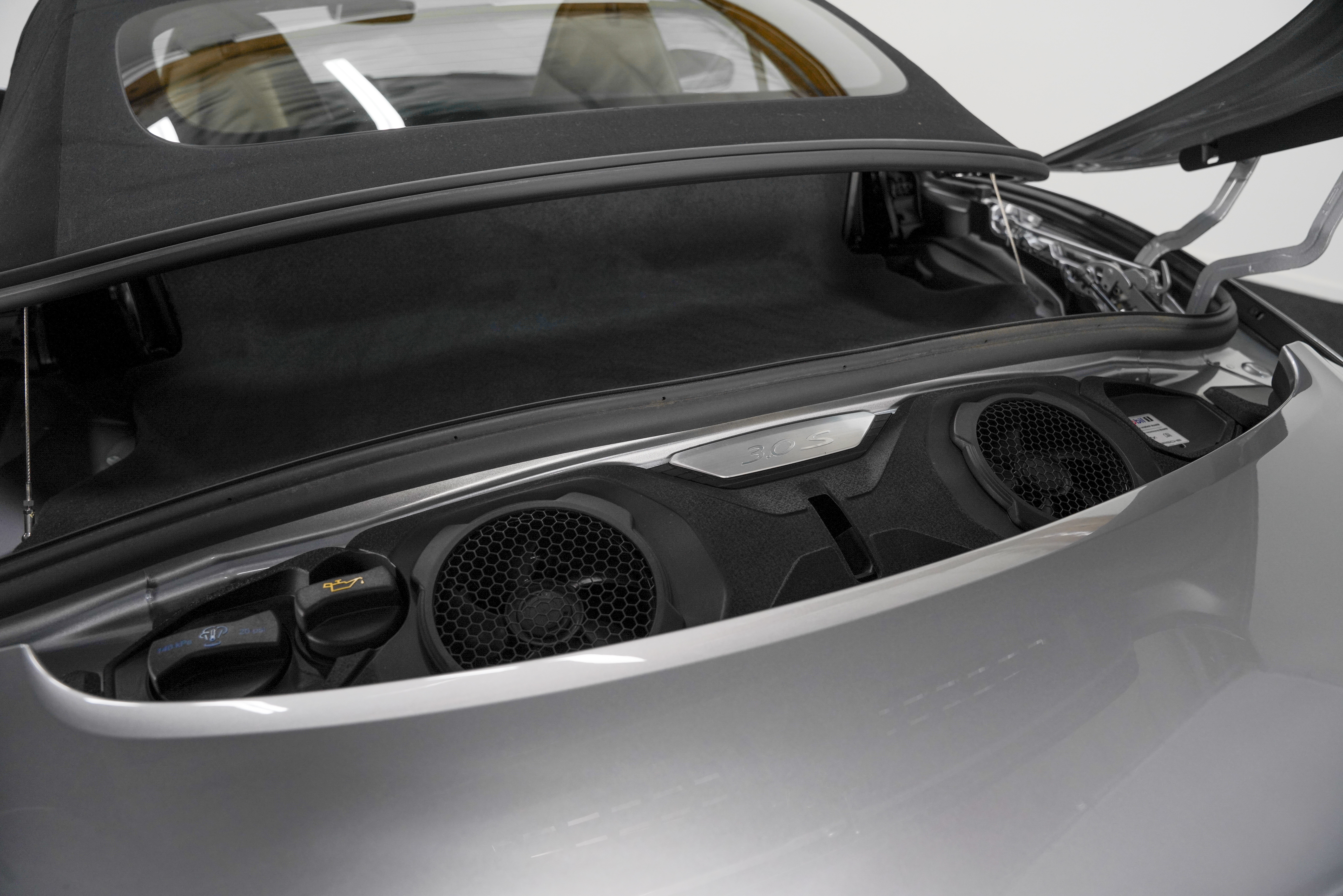 2023 Porsche 911 GTS - Photo 43